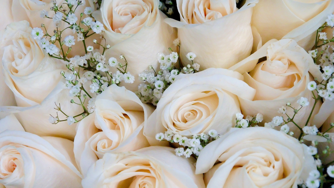 The Enchanting Elegance: 5 Spectacular Flowers for Your Wedding Bouquet