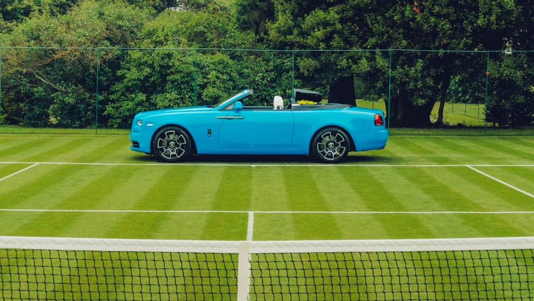 The finest Spectre Rolls Royce Vs the finest English lawn.
